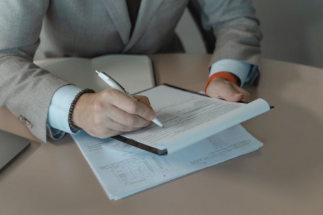 Primele 90 de zile ca administrator de firma: Ce responsabilitati legale ai imediat dupa infiintare