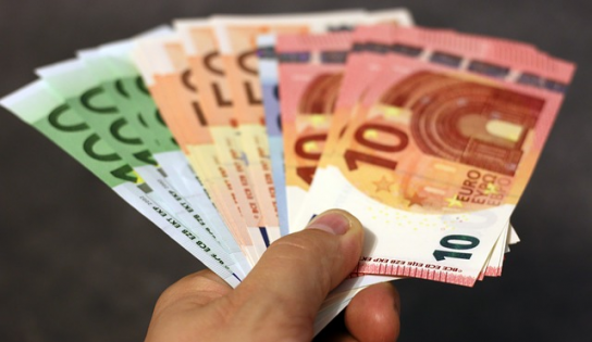 Un jurnalist a obtinut peste 100.000 de euro despagubiri in instanta