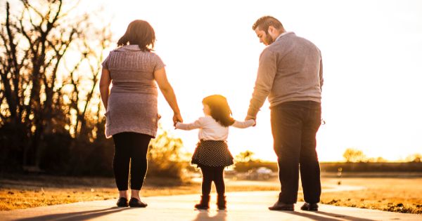 Lege noua: Sedinte obligatorii cu psihologul dupa divort pentru parintii care nu se inteleg in privinta copilului