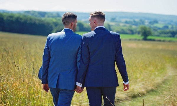 Parlamentul European, rezolutie oficiala: Statele membre UE, sa permita casatoriile gay si parteneriatele civile