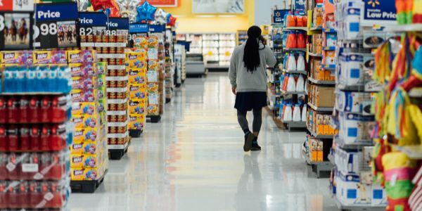 ​DISPARE "Taxa de raft" din Supermarketuri! O noua lege cu multe restrictii si amenzi pentru marii comercianti