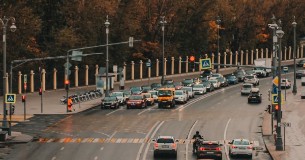 Se schimba legea privind taxa de drum din Romania! Presedintele Klaus Iohannis a semnat decretul